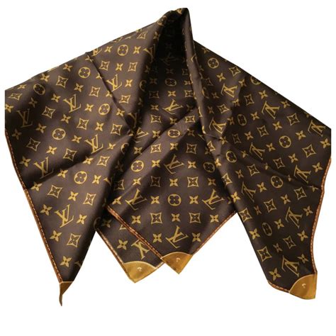 cleaning Louis Vuitton silk scarf